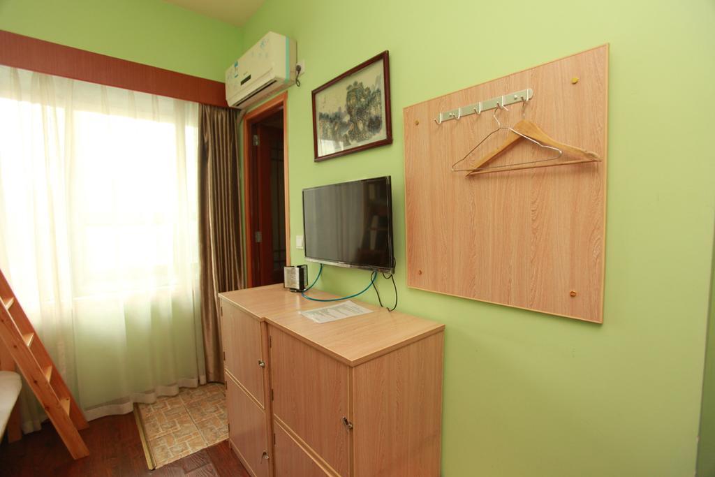 Zhengfu Caotang Decent Inn Чэнду Номер фото